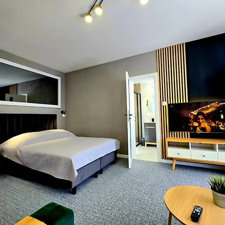 Δωμάτια σε οικογενειακή κατοικία Krystyna *